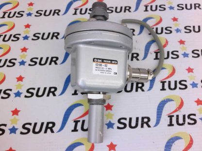 SMC Pneumatics IS100-02 Pressure Switch 3 Pin Plug and Socket RC 1/4