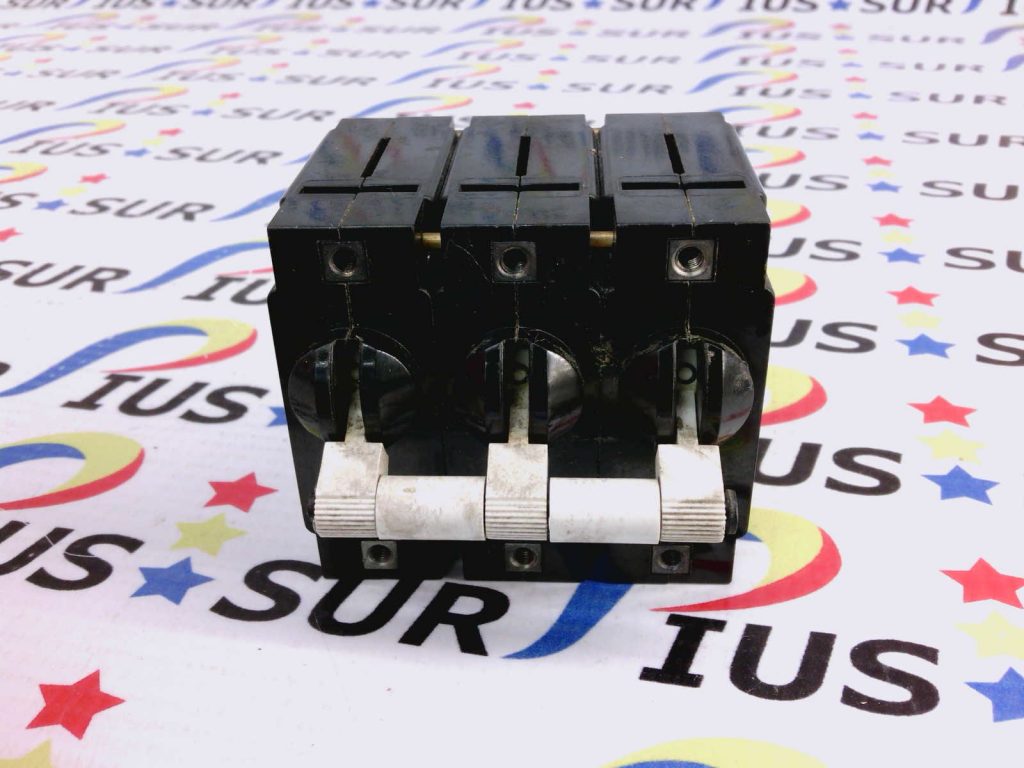 Airpax IUG1-36286-9-U 30 Amp AC/DC Magnetic-Hydraulic Circuit Breaker – 125V Lever Type