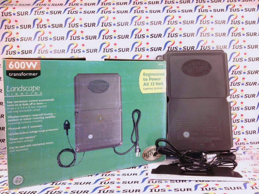 HAMPTON BAY 600W OUTDOOR LANDSCAPE LIGHTING TRANSFORMER 12012V AC 600