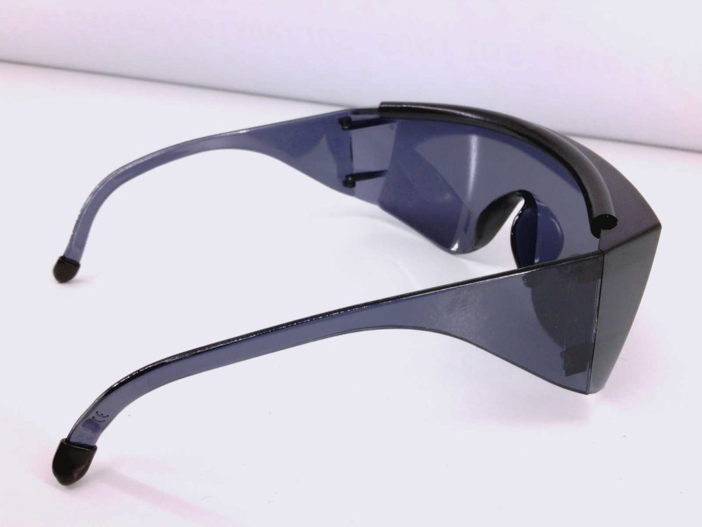 Solar Shield Encore Vintage Sport Wrap Around Black Mens Sunglasses