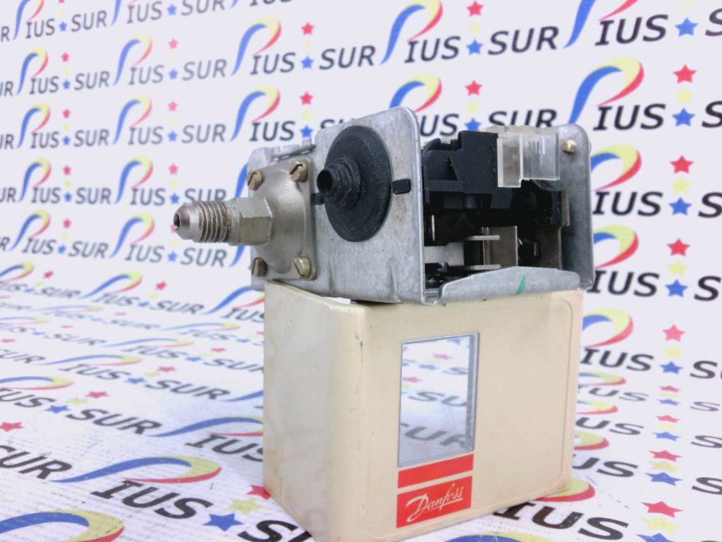 Danfoss 060110166 KP1 Low Pressure Control Switch 7.5 Bar .7 to 4